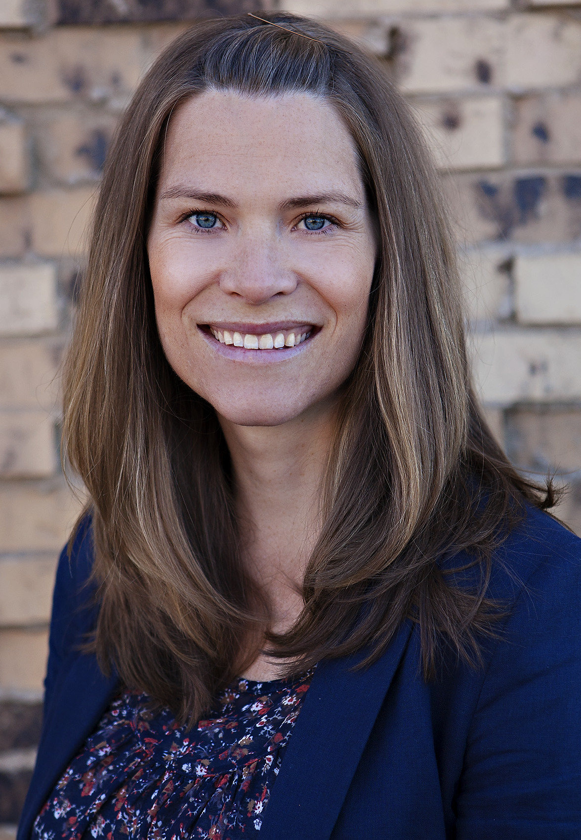 Dr. Lyndsay Naylor